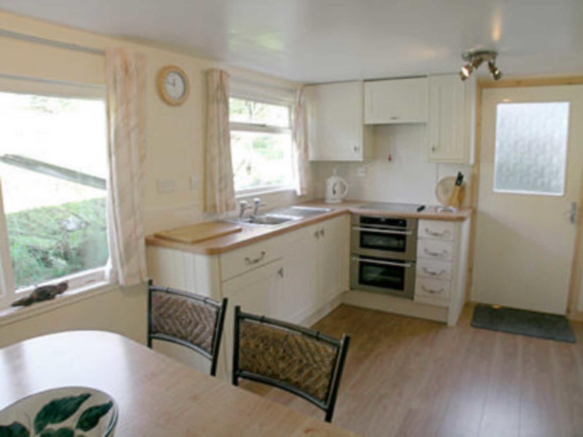Brightwater Cottage Arnisdale ภายนอก รูปภาพ